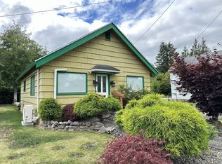 1212 6th St, Cosmopolis, WA 98537