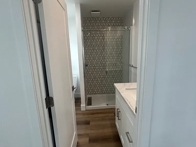 1022 Tait St #B — Photo 5