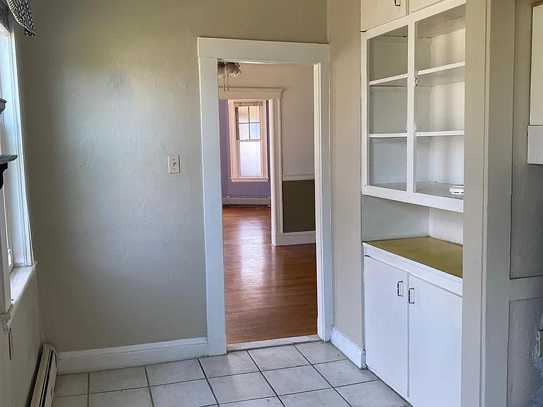 79 Clarendon Ave #1 — Photo 5
