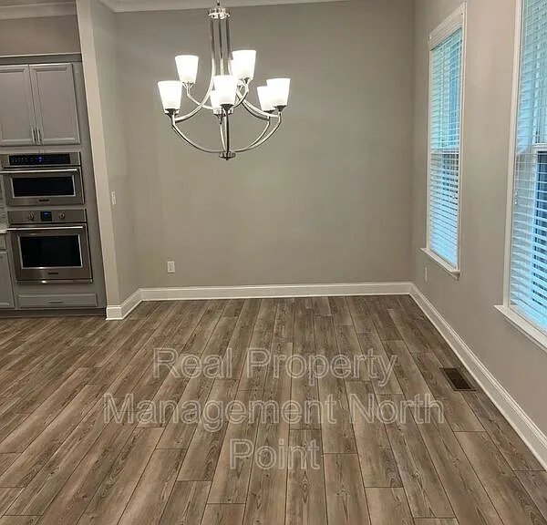 942 Catamaran Ct — Photo 8