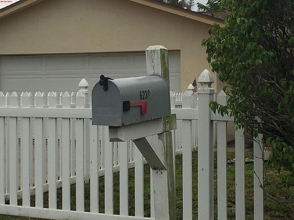 2nd image of 6239 Boyd Ln