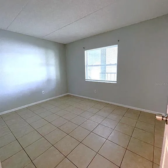 2835 Somerset Park Dr #205 — Photo 15