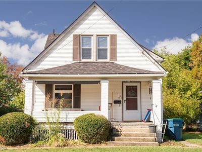 110 School St, Hubbard, OH, 44425