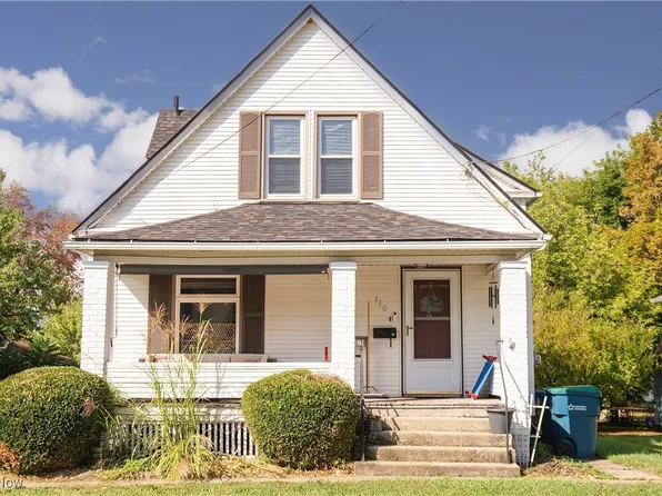 110 School St, Hubbard, OH 44425