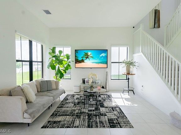 3rd image of 5040 Frattina Street Ave #5040