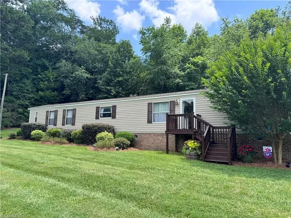 1242 Carter Mill Rd, Elkin, NC 28621