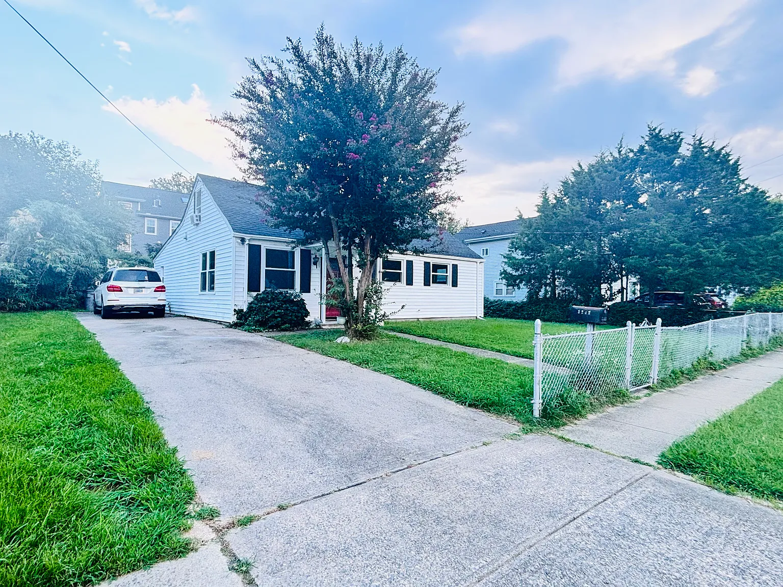 3 bed, 1476 sqft, $3,300 — Photo 2