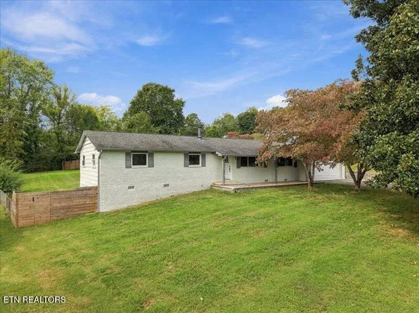 11925 Berwick Ln, Knoxville, TN 37934