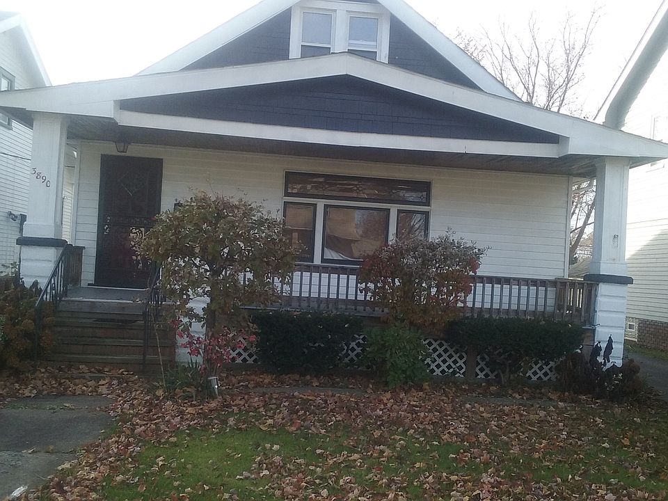 Very nice home. High rents! 