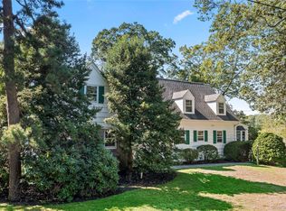 108 Shore Rd, Patchogue, NY 11772