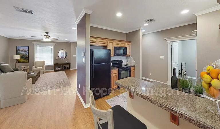 2830 Horseback Dr — Photo 7