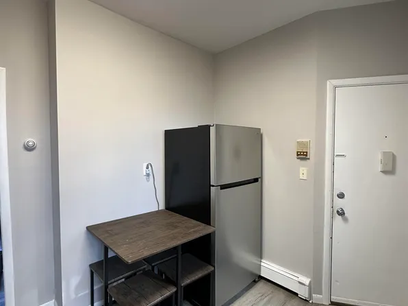 46-48 East 17th Street image 3 of 17