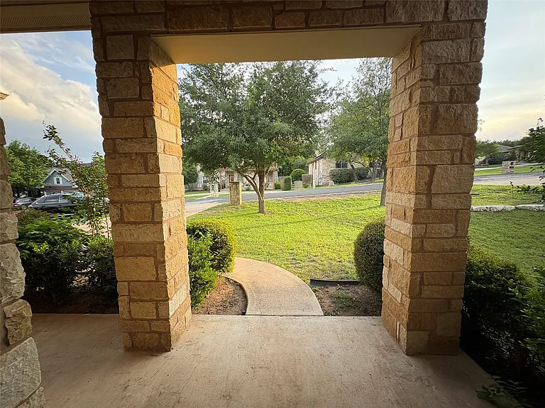 15210 Falcon Dr — Photo 30