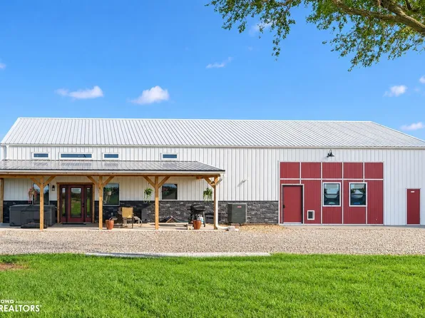 2029 500th Ave, Deep River, IA 52222