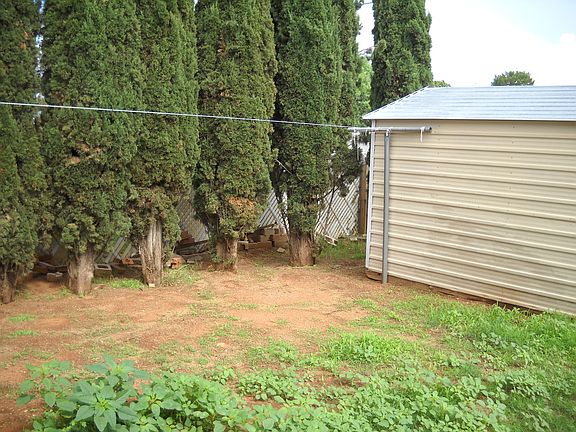 4th image of 43 W Busby Dr
