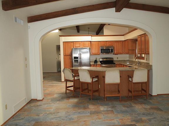 Kitchen Bar Area