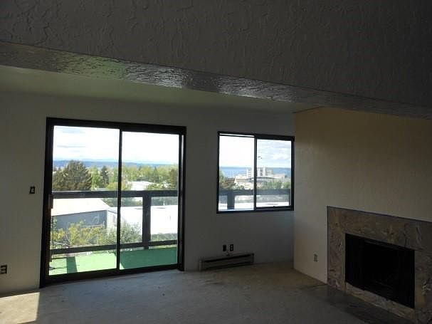 2nd image of 224 3rd Ave S APT 101