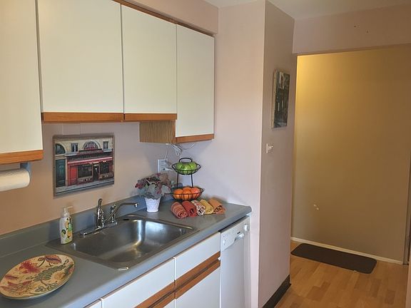 4th image of 9716 S Karlov Ave APT 308