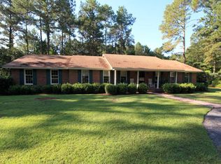 1802 Regent Rd, Tifton, GA 31793