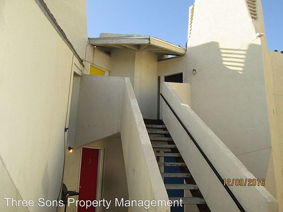 2nd image of 3409 Tulane Dr NE APT 7