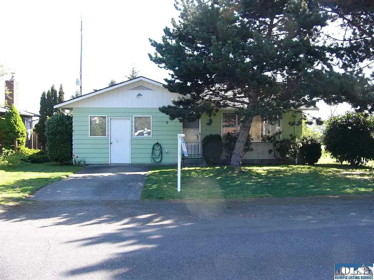 358 N Govan Ave photo 1