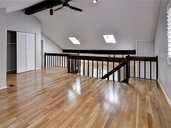 5th image of 109 Holman Rd