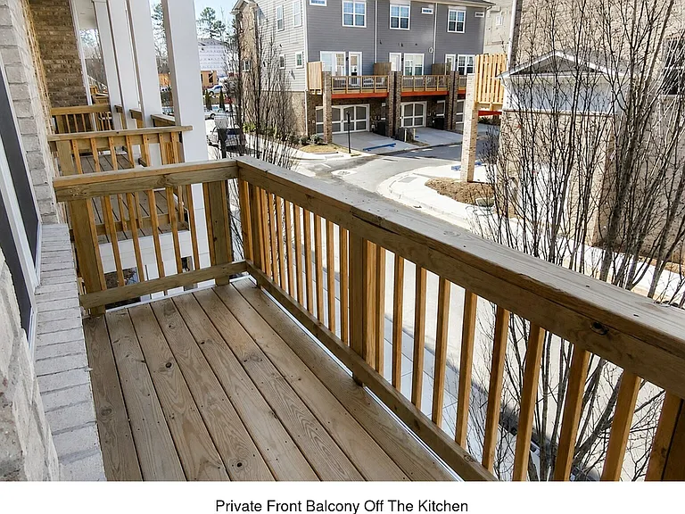 320 Beacons Pl — Photo 25