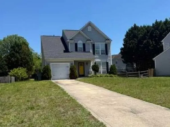 11638 Northwoods Forest Dr, Charlotte, NC 28214