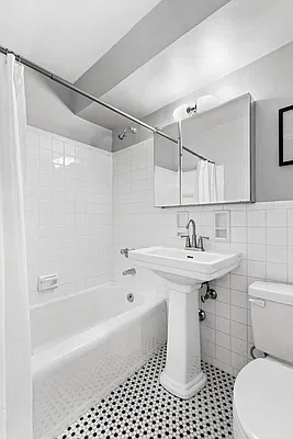 Sold by Compass | media 7