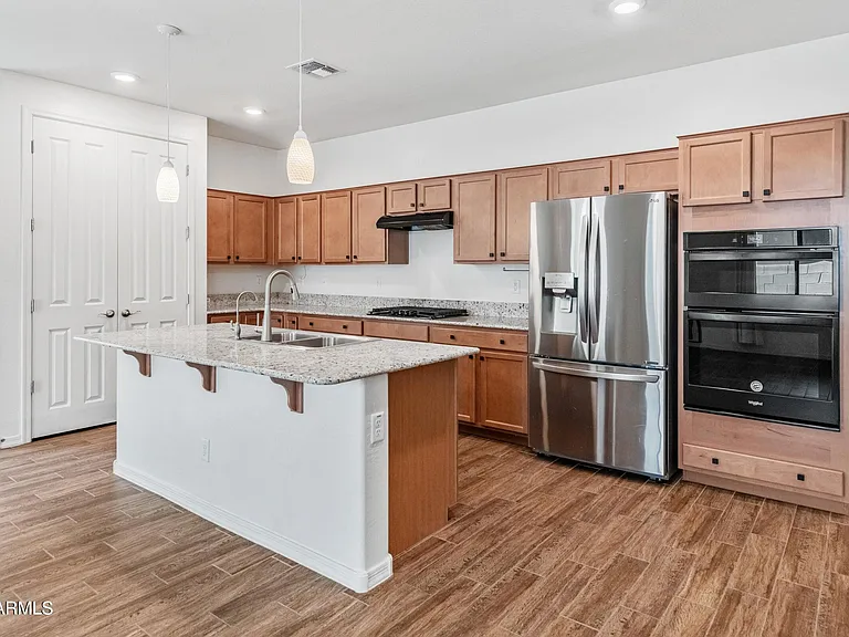 16209 W La Ventilla Way — Photo 1