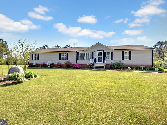 3rd image of 4359 Cook Rd