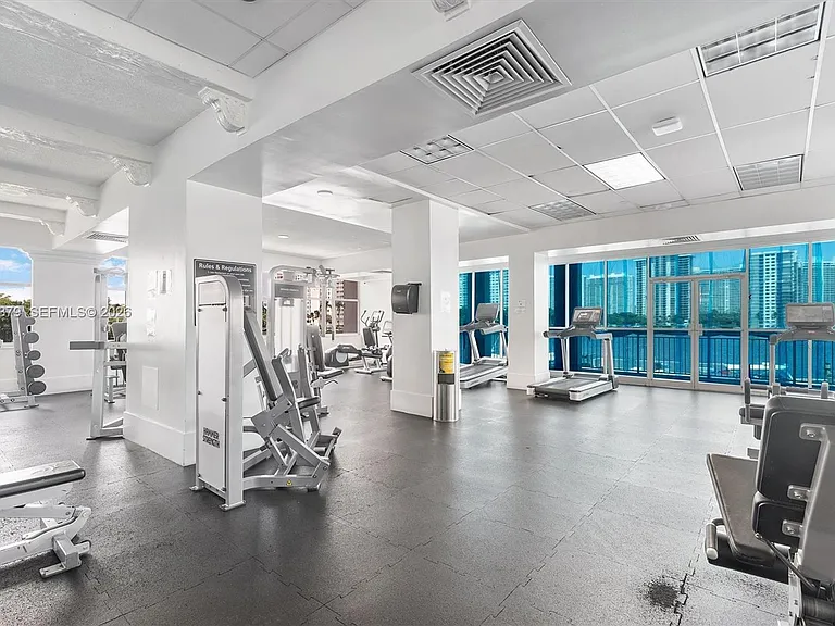 18031 Biscayne Blvd #1401 — Photo 48