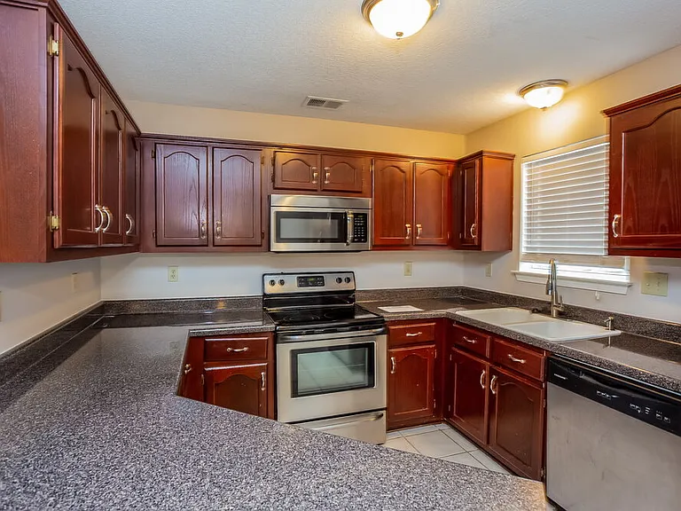 6853 Ranch Ridge Cv E — Photo 7