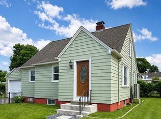67 Mulberry St, Attleboro, MA 02703