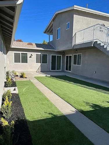 2228 Conquista Ave Photo 1