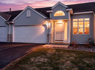 335 Creekside Dr, Buffalo, MN 55313