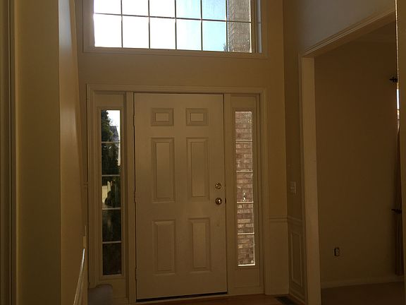 5th image of 3590 Bellcrest Dr