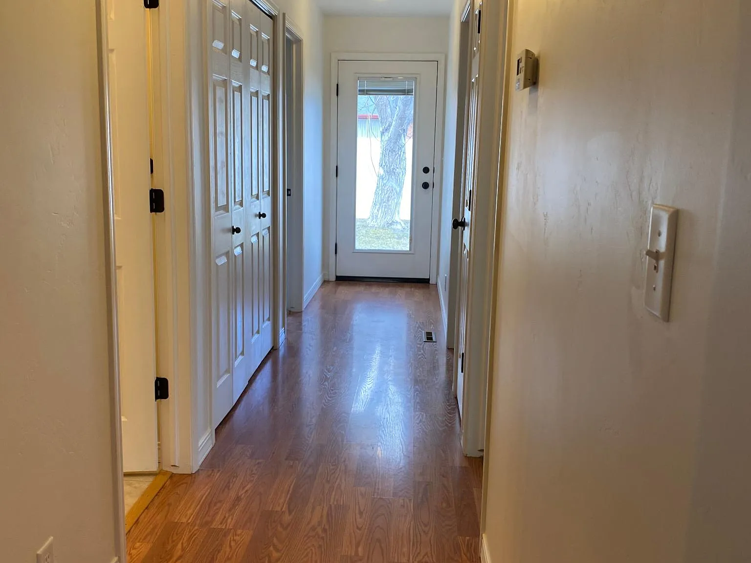 3 bed, 1150 sqft, $1,800 — Photo 3