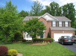 9310 Gary Ct, Manassas Park, VA 20111