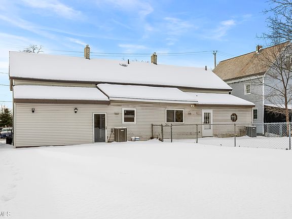 3rd image of 117-119 Odell Street