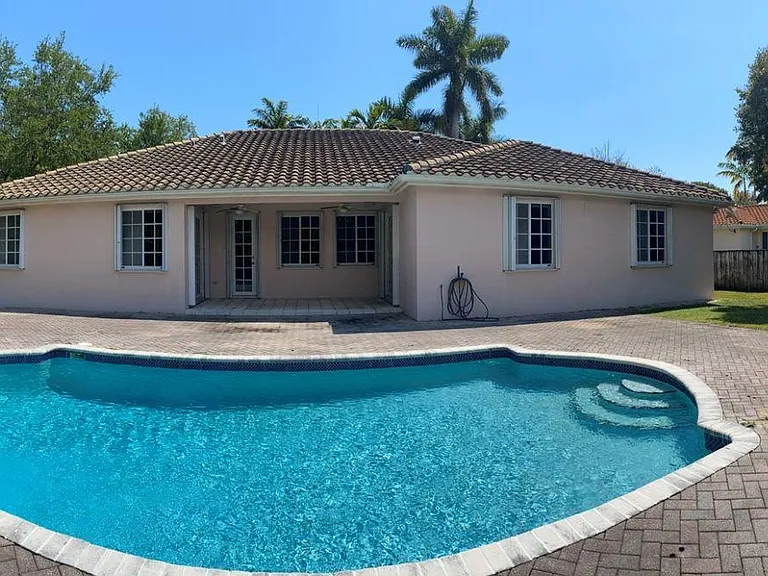 House back panoramic view
