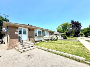 131 Sheldon Ave, Newmarket, ON L3Y 2V8