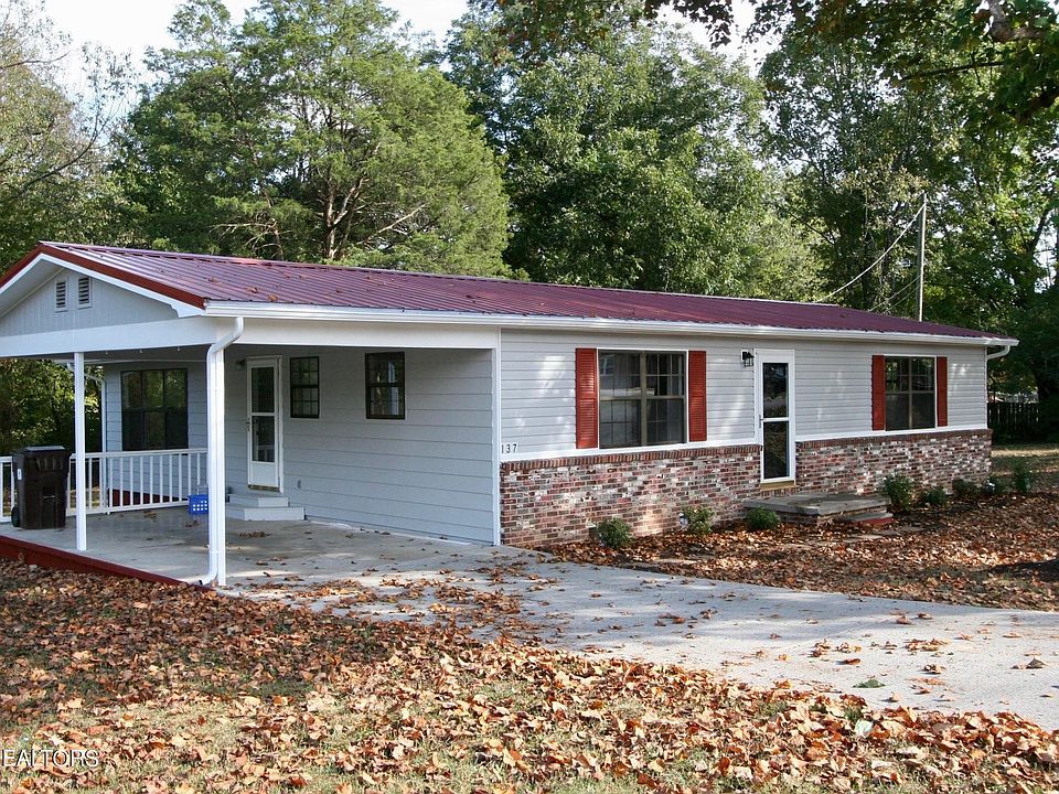 1st image of 137 Dogwood Ln