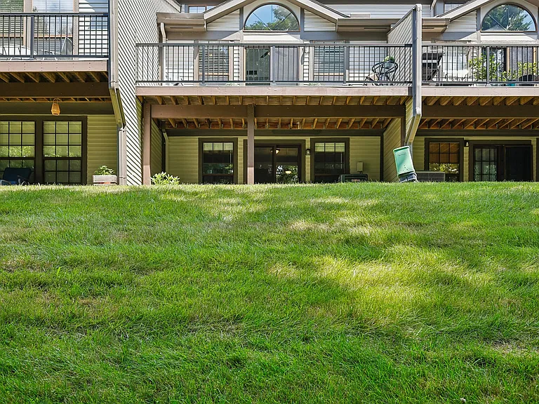 1608 Shady Cove Ln — Photo 53