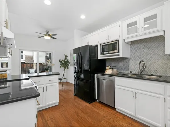 278 Birch Creek Dr, Pleasanton, CA 94566