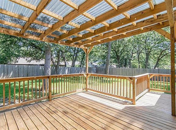 2nd image of 6817 Shadydale Dr