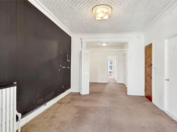 370 85th Street image 6 of 36