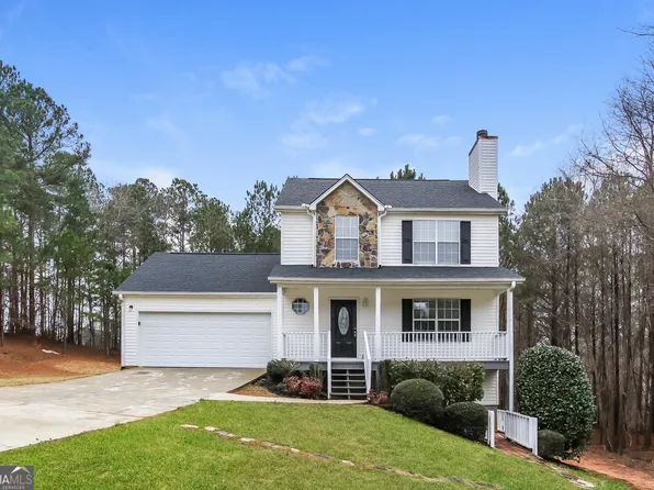 1380 Timber Walk Dr, Loganville, GA 30052