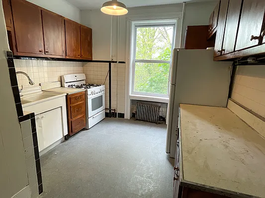 Rented by Ideal Properties Group | media 6