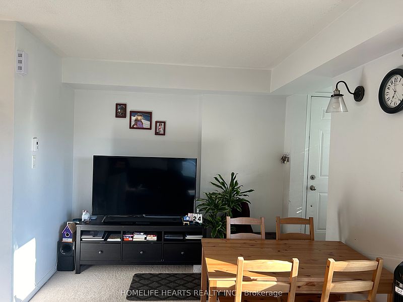 Mississauga Townhouse for rent - 2 Bedrooms — photo 3